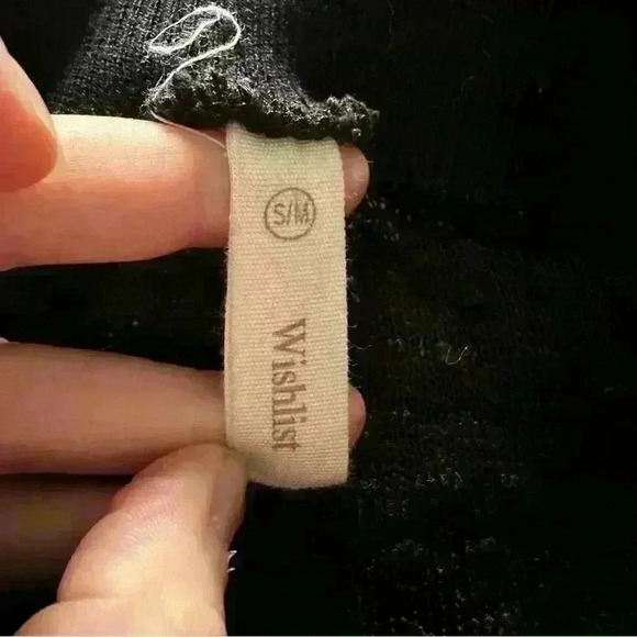 Black loop knit sweater‎ - Picture 10 of 12